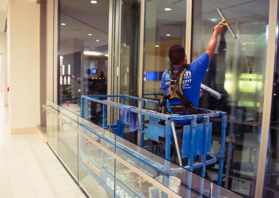 window-cleaning-hospital